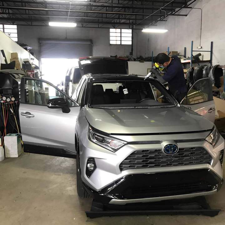 Auto Glass Repair Miami